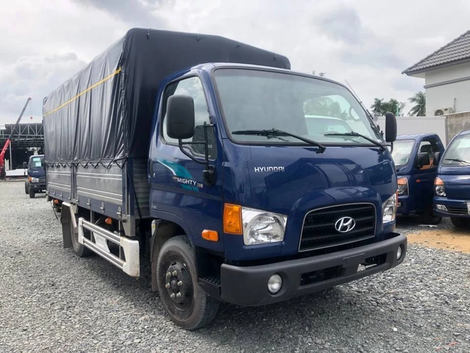 Hyundai Mighty 75S thùng mui bạt